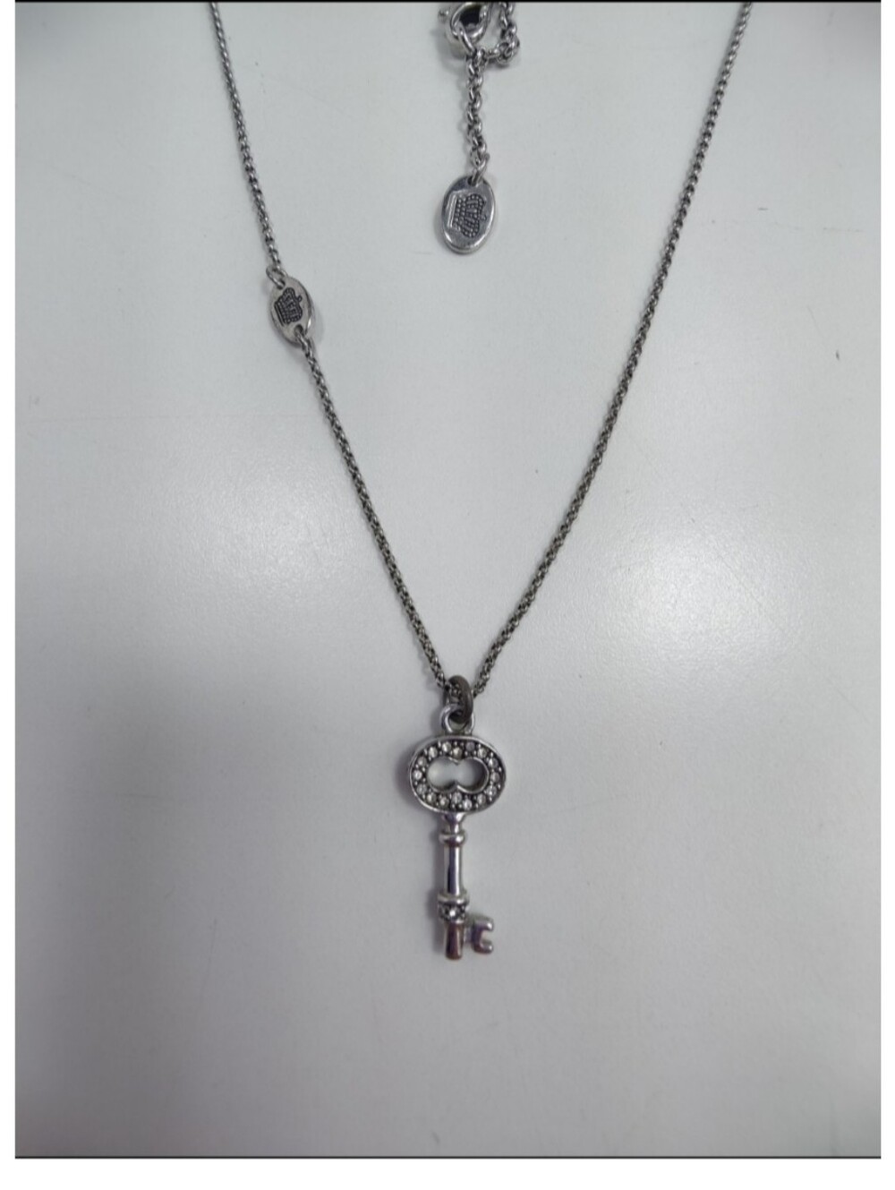 Juicy Couture Silver Tone Rhinestone Key Necklace Crown Logo J Clasp 15" + 3.5"
